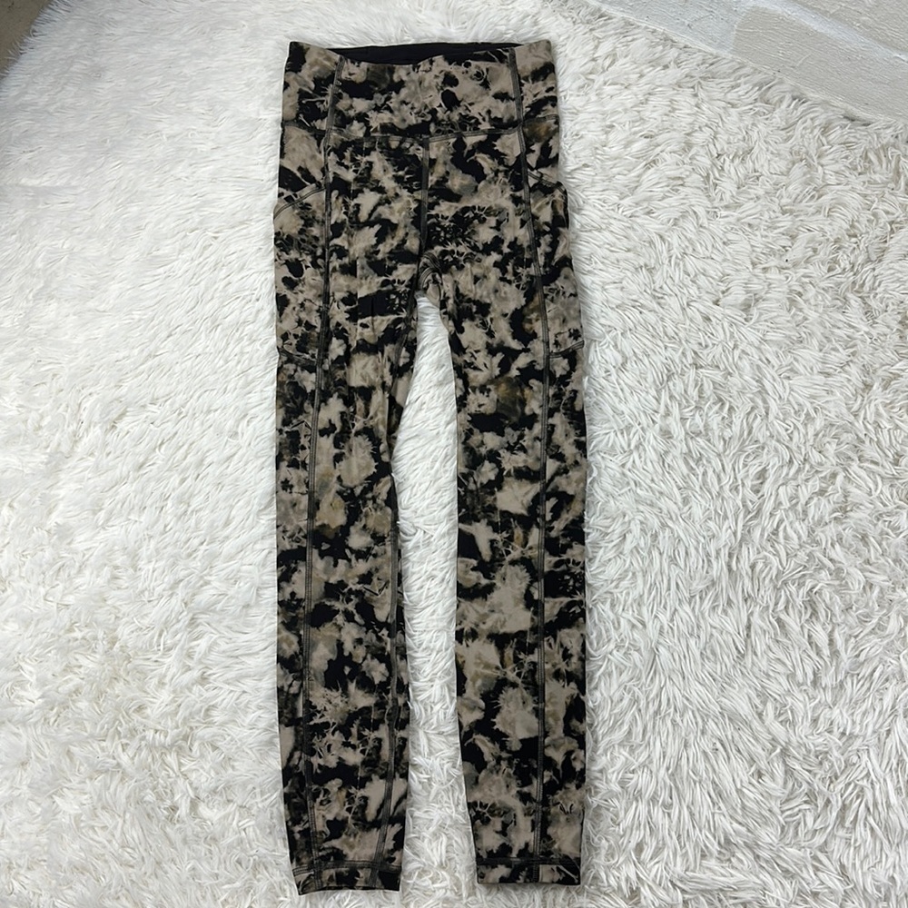 Lululemon Invigorate High-Rise Tight 25" Dispersed Light Raw Linen Multi